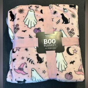 NWT Berkshire Boo Halloween Plush Blanket Pink Ghost Cats 90”x90” Full/Queen